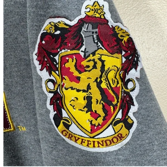 Wizarding World Of Harry Potter Women’s Gryffindor Sweat Shirt 2X Hogwarts Gray - Picture 4 of 9